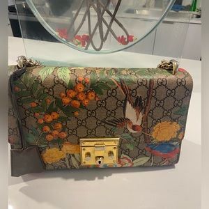 100% Authentic Gucci floral bag